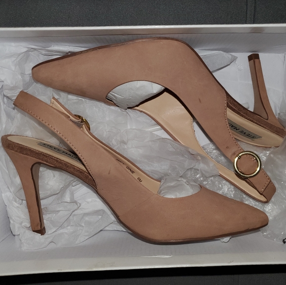 Shoes - Picture 2 of 5